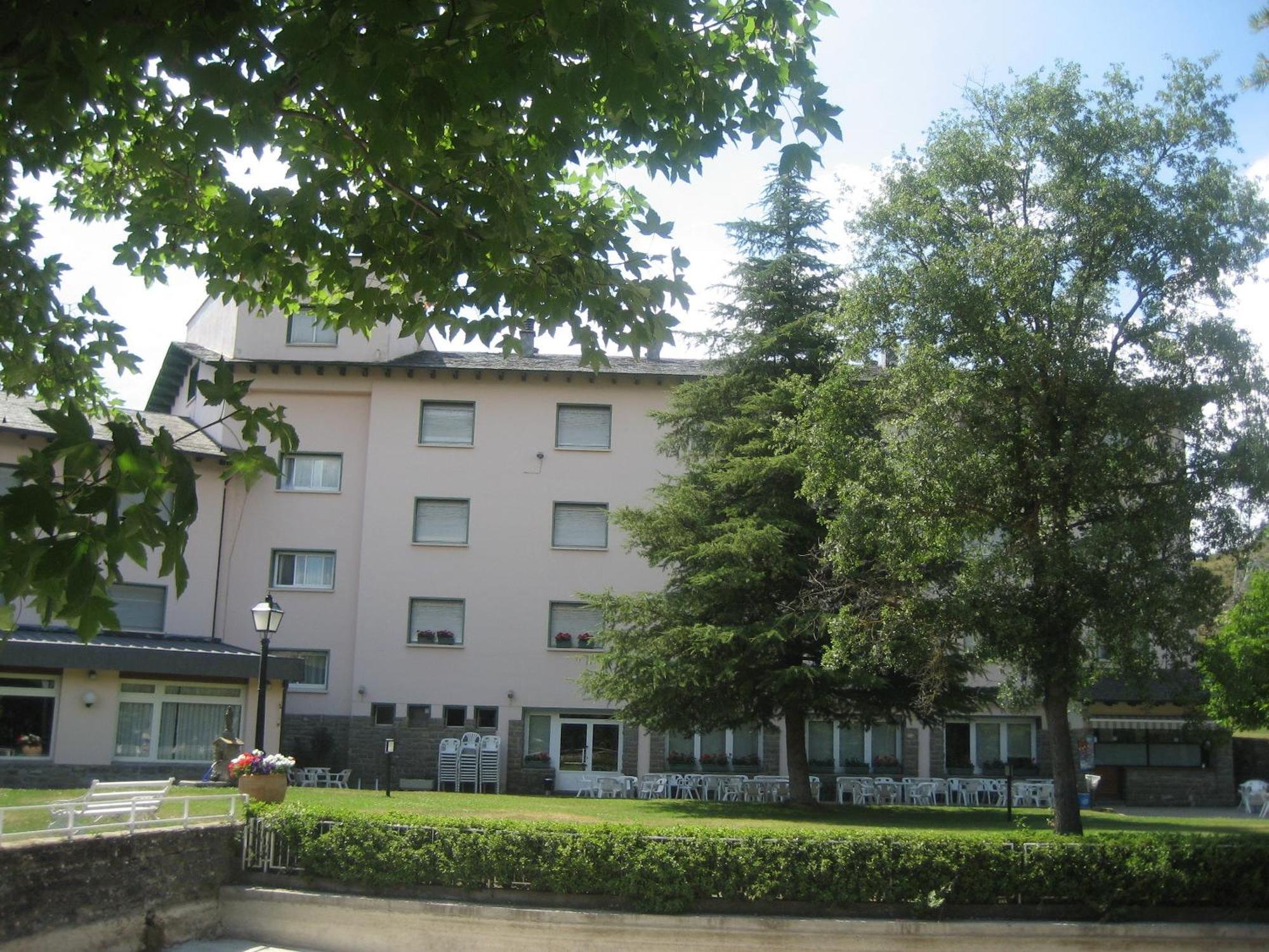 Hotel La Pardina Sabiñánigo Exteriér fotografie